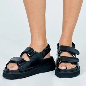 Princess Polly Rue Chunky Black Sandals